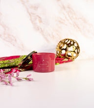 Load image into Gallery viewer, Venust